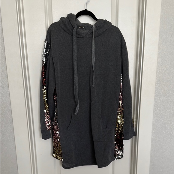Z Avenue USA Gray Sequin-Embellished Hoodie - Picture 4 of 7